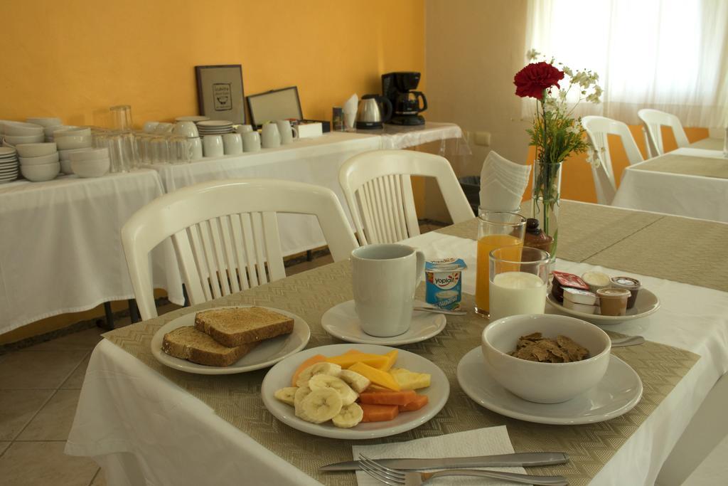 Hotel Bucaneros Isla Mujeres Dış mekan fotoğraf